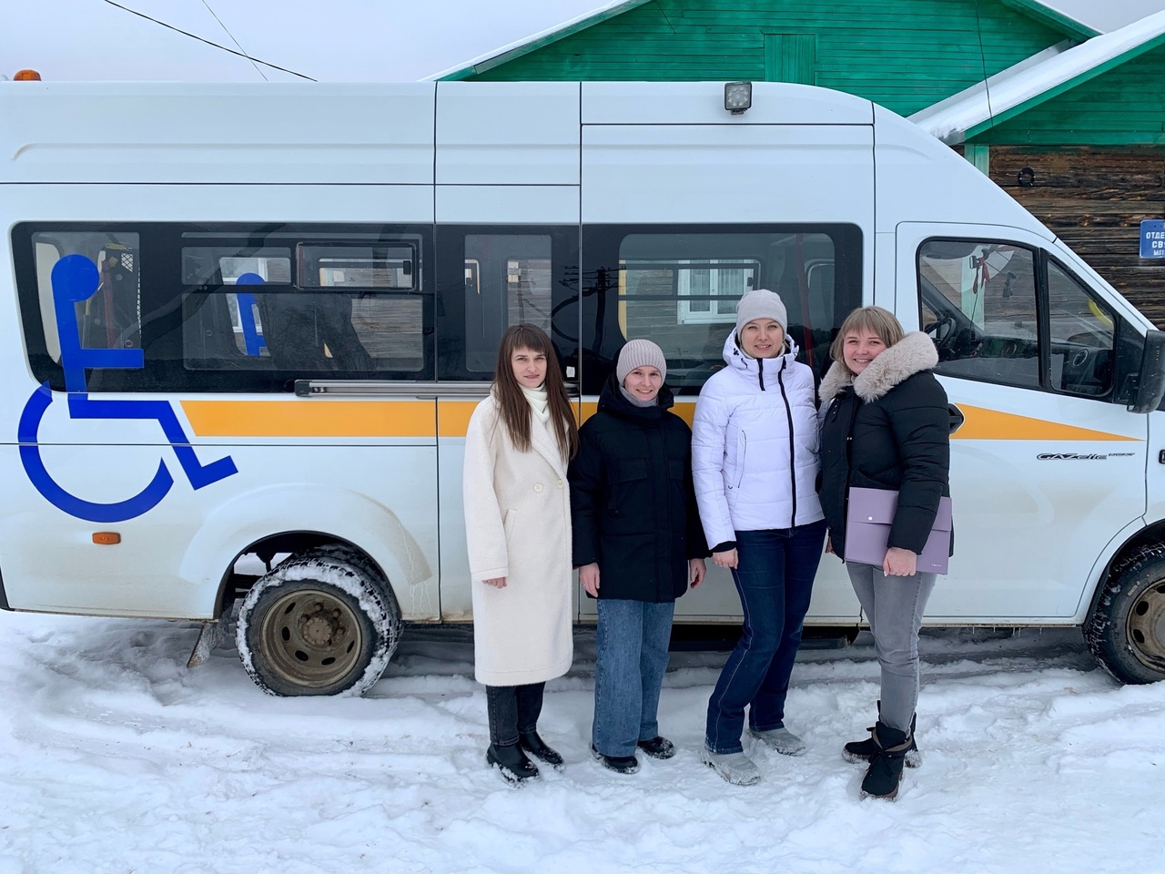 В рамках работы "Мобильной бригады" 21 февраля специалисты работали на территории п. Матвеево.