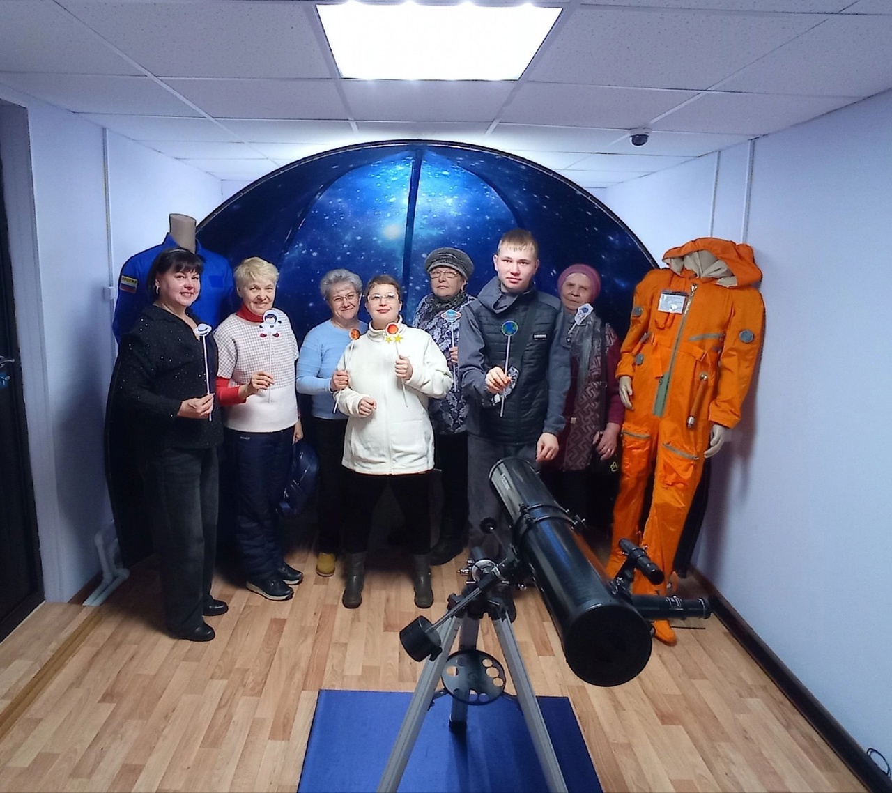  Из Челищева к звездам