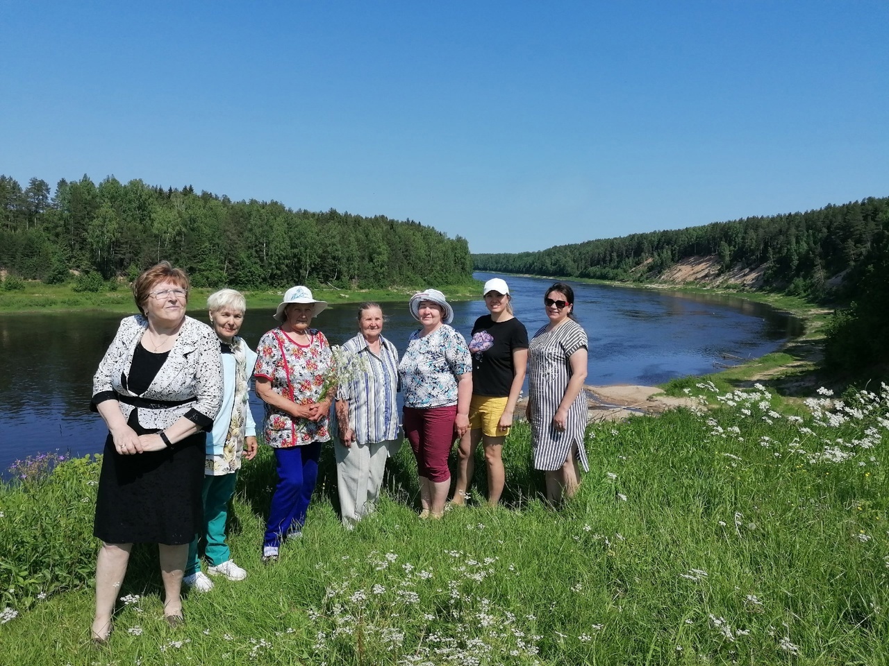 Экскурсия по лесному поселку