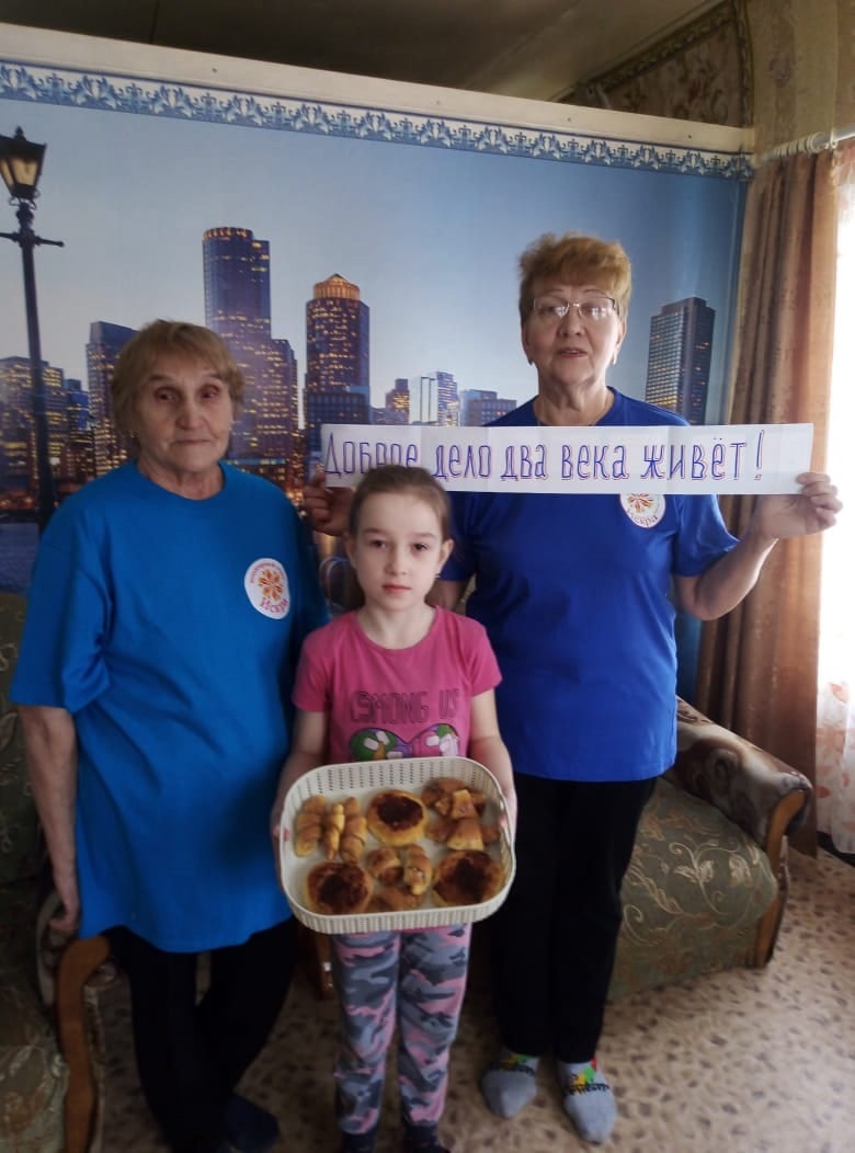 Акция "Испекла нам бабушка"